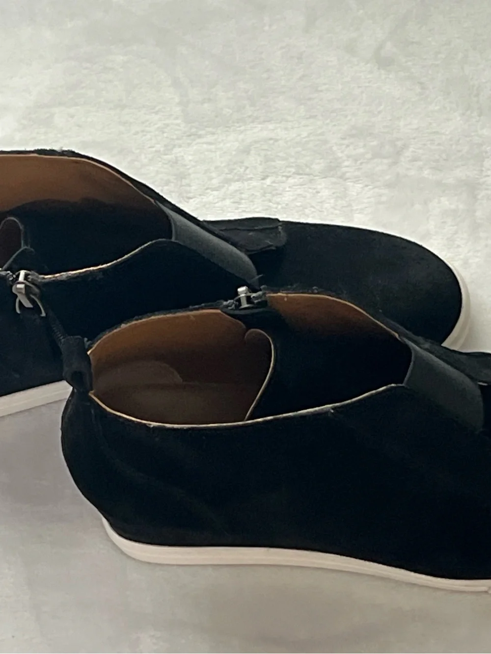 Paolo Black Suede Chukka‎ Boots with White Sole
